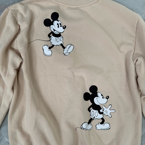 Women’s Disney Mickey Mouse Signature Pullover Crew Neck Sweatshirt Size Medium - Picture 9 of 15